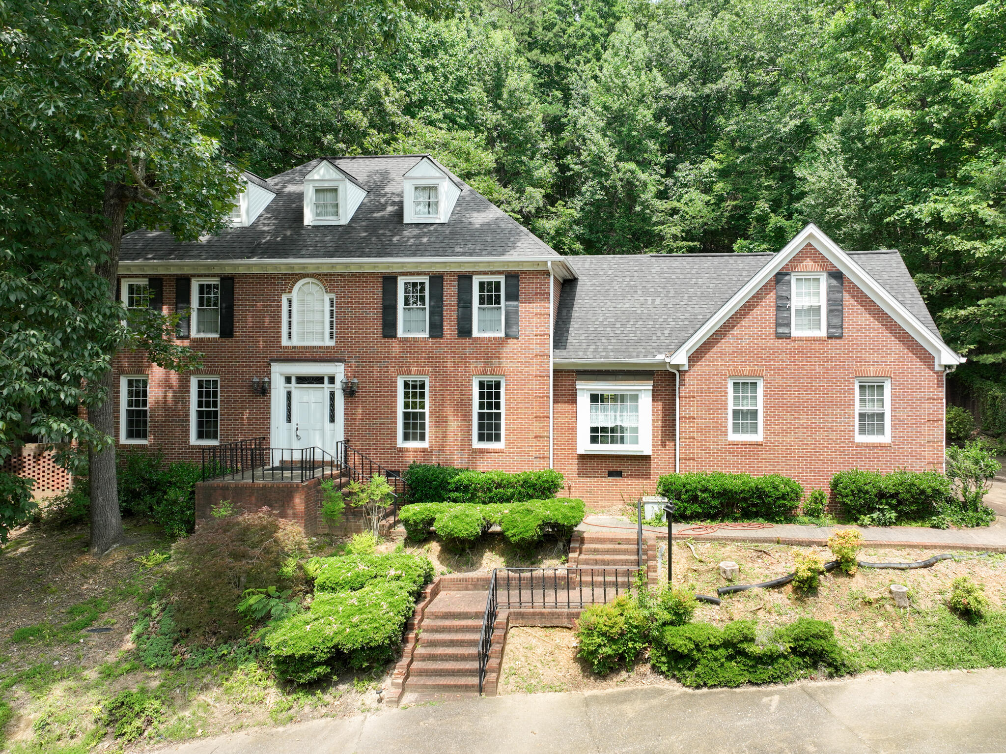 106 North Rainsong Road Dalton, GA 30720 - Photo 1 of 51 4422 Awalt-52