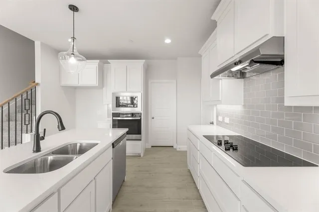 $416,271 | 674 Sandiford Court, Mansfield, TX 76063