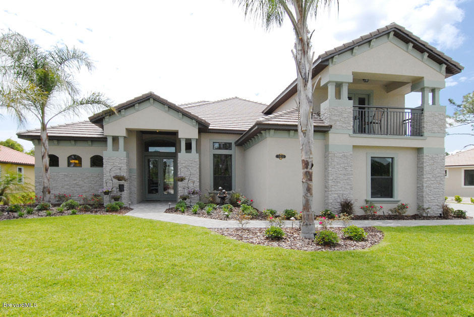 301 Riverside Drive Melbourne Beach, FL 32951 - Photo 5 of 11 Monterey 2