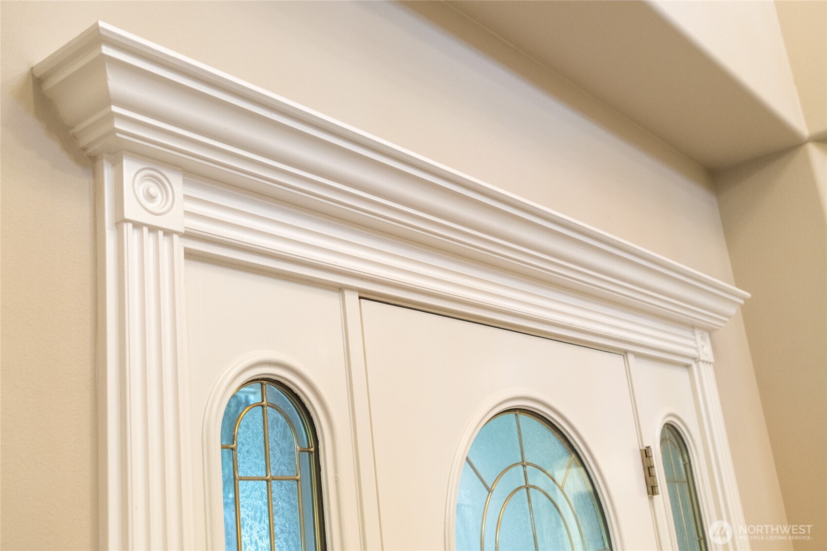 6005 Sunset Highway Cashmere, WA 98815 - Photo 7 of 40 a close view of a utility room with dryer and entryway