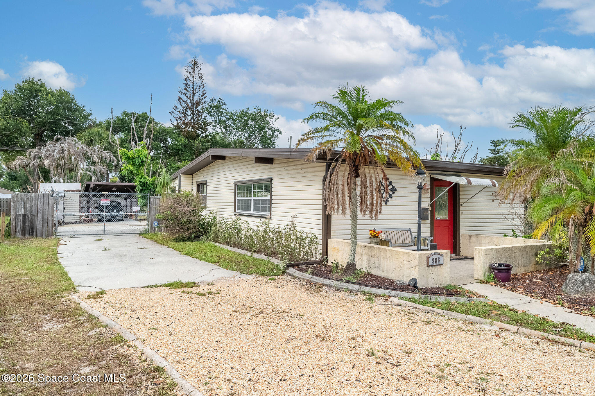 986 Sarno Road Melbourne, FL 32935 - Photo 43 of 50 Driveway