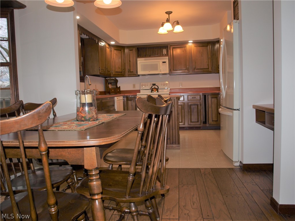 5055 Camp Road Ravenna, OH 44266 - Photo 6 of 31