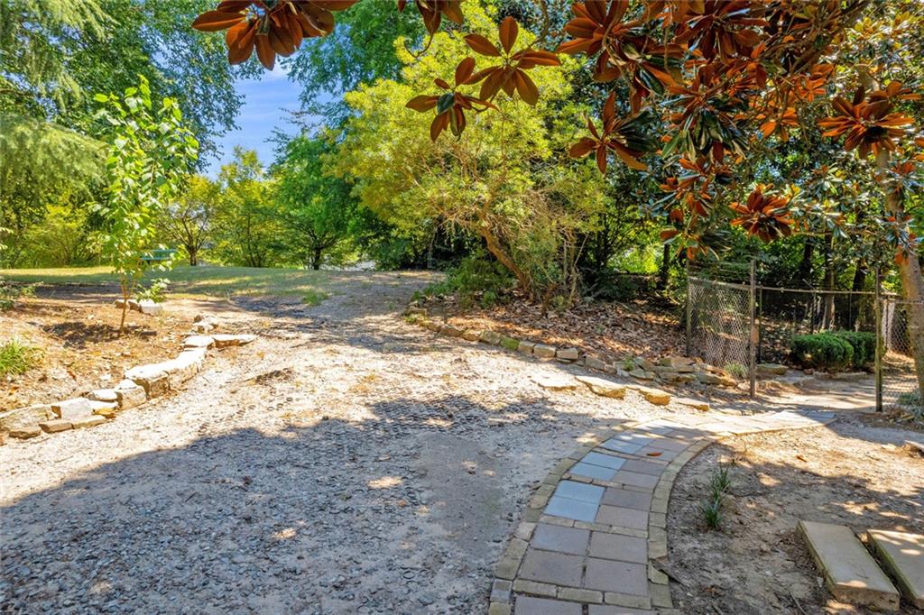 821 Ralph McGill Boulevard Northeast, Unit 3325 Atlanta, GA 30306 - Photo 39 of 54