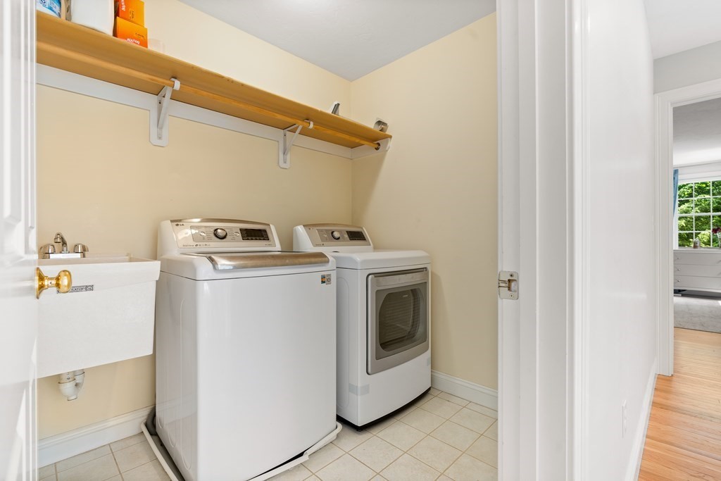 19 Village Road Pepperell, MA 01463 - Photo 26 of 41 a utility room with dryer and washer