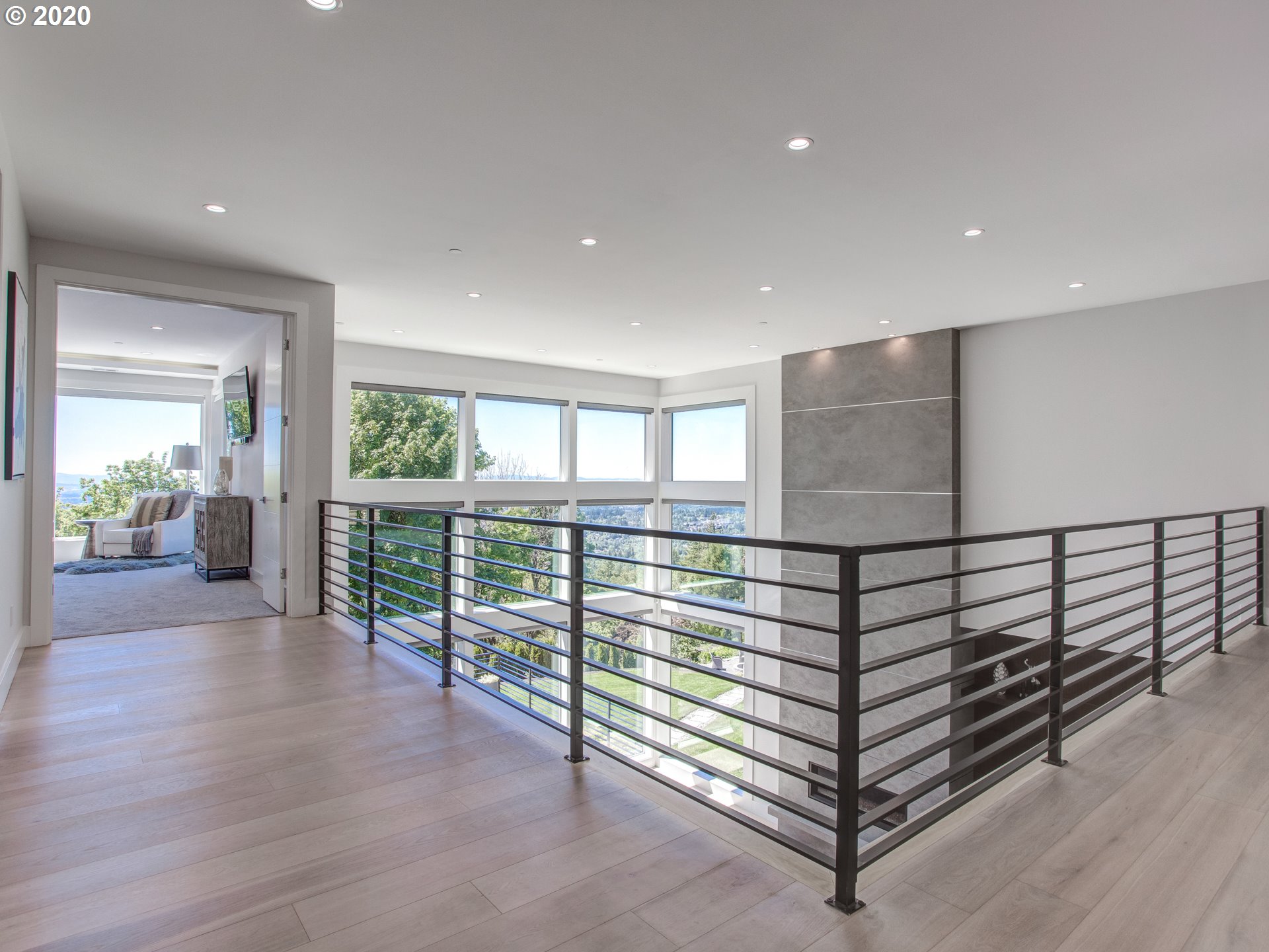 707 Northwest Skyline Crest Road Portland, OR 97229 - Photo 12 of 32