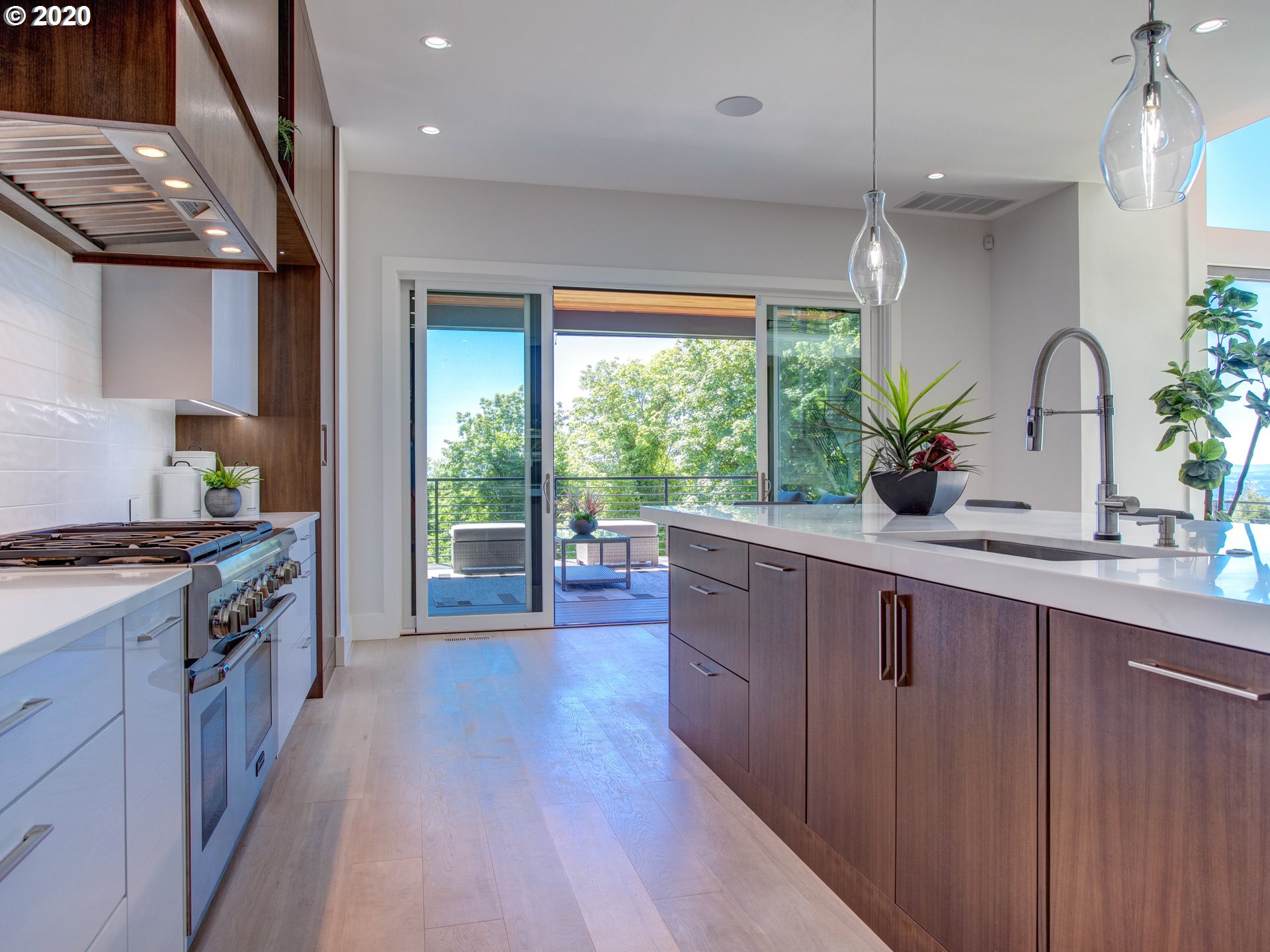 707 Northwest Skyline Crest Road Portland, OR 97229 - Photo 8 of 32