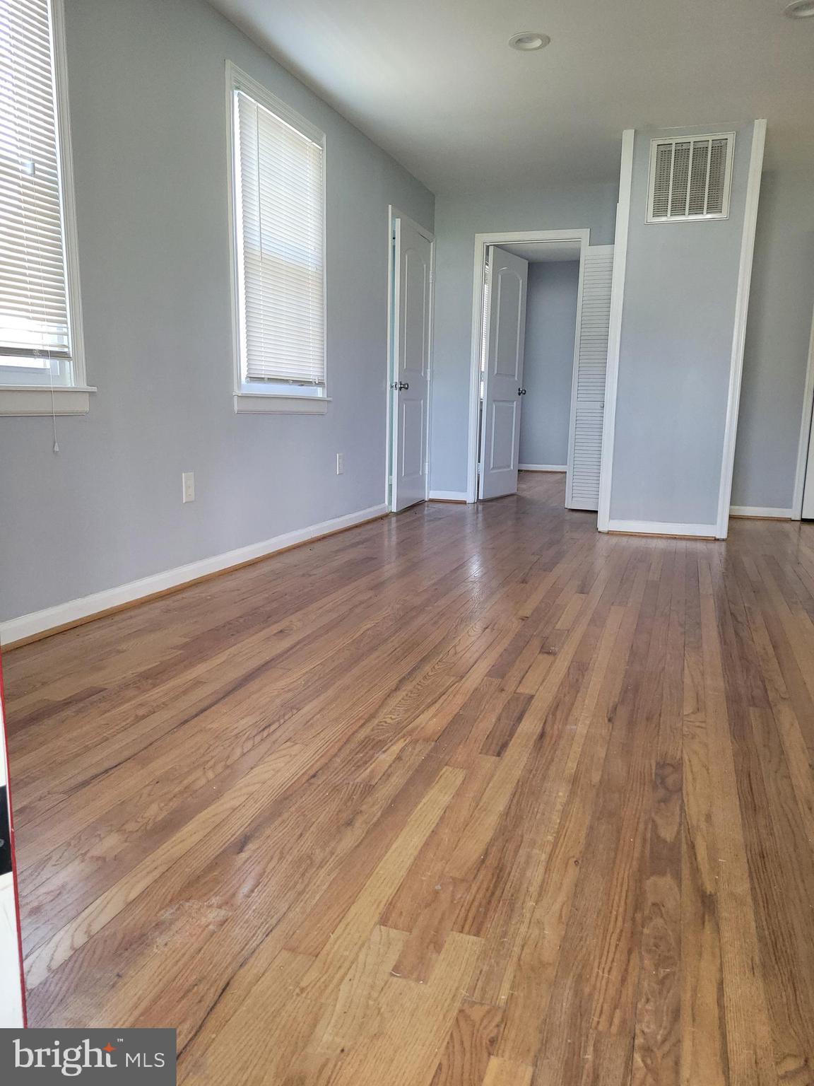 8135 Cornwall Road Baltimore, MD 21222 - Photo 3 of 28