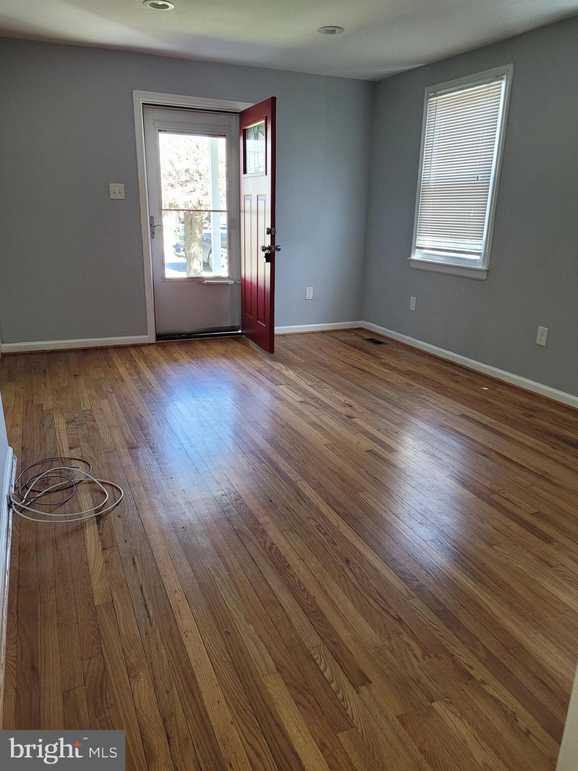 8135 Cornwall Road Baltimore, MD 21222 - Photo 5 of 28