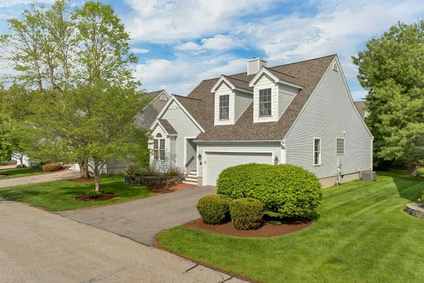 $765,000 | 20 Hampton Meadows, Hampton, NH 03842