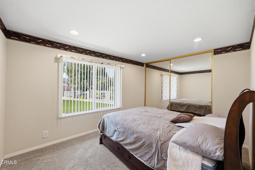 3695 Semple Street Simi Valley, CA 93063 - Photo 18 of 49