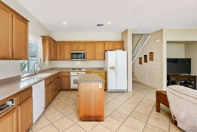 $699,000 | 29213 Broken Arrow Way, Murrieta, CA 92563