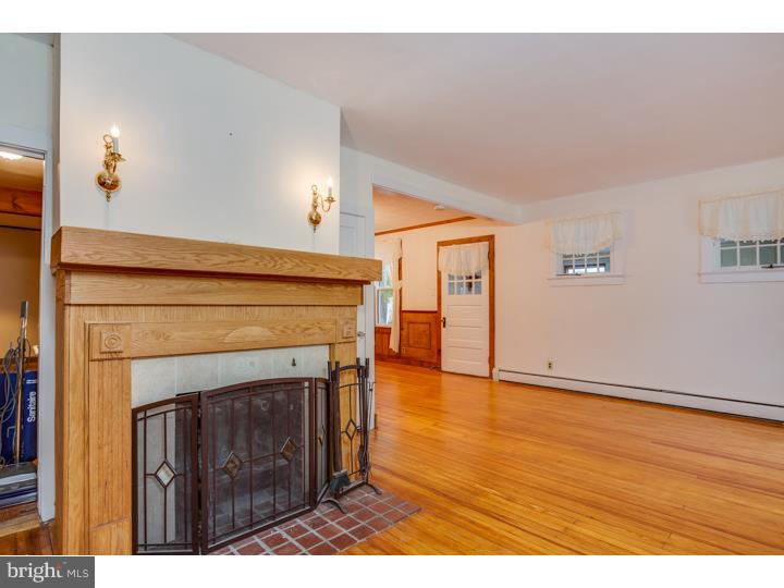 38 Lafayette Road Audubon, NJ 08106 - Photo 4 of 22 Gallery Image 4