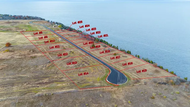 $299,900 | Debroux Court, Unit 19, Sturgeon Bay, WI 54235