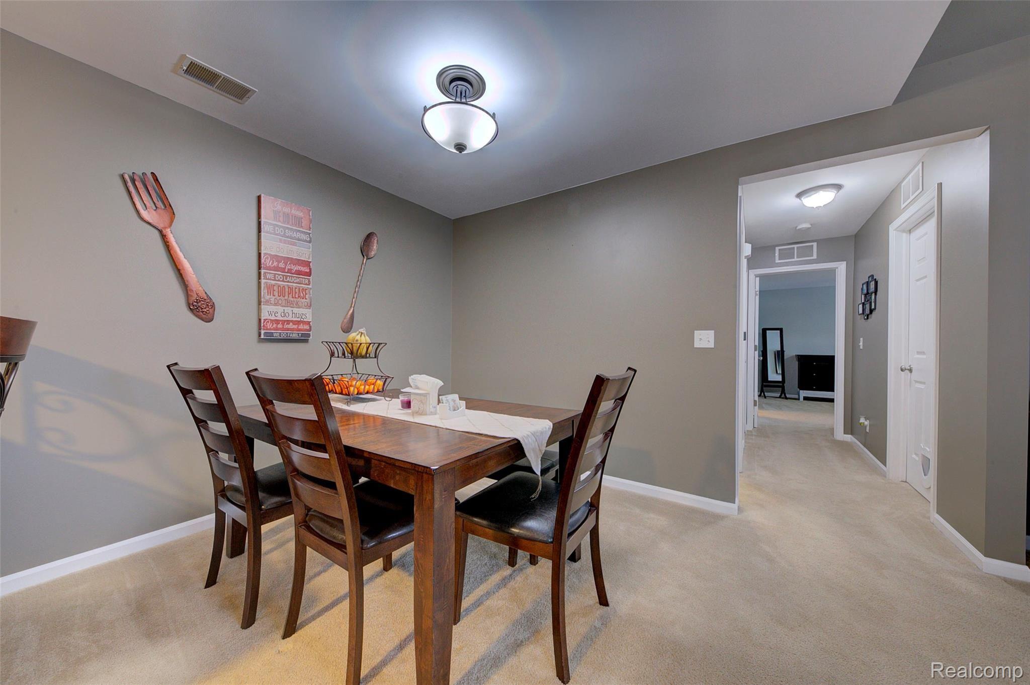 1115 Rial Lake Drive Howell, MI 48843 - Photo 10 of 29 930A0474_5_6.jpg