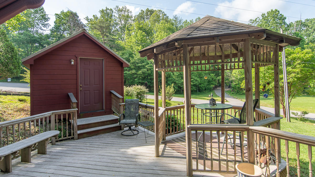 5342 Willow Spring Road Roanoke, VA 24018 - Photo 9 of 41 untitled-9