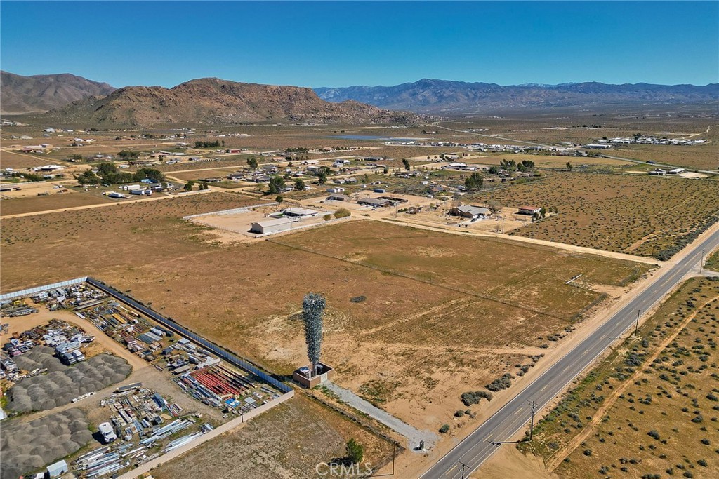 0 Cherokee Road Apple Valley, CA 92307 - Photo 4 of 5 an aerial view of residential houses with outdoor space
