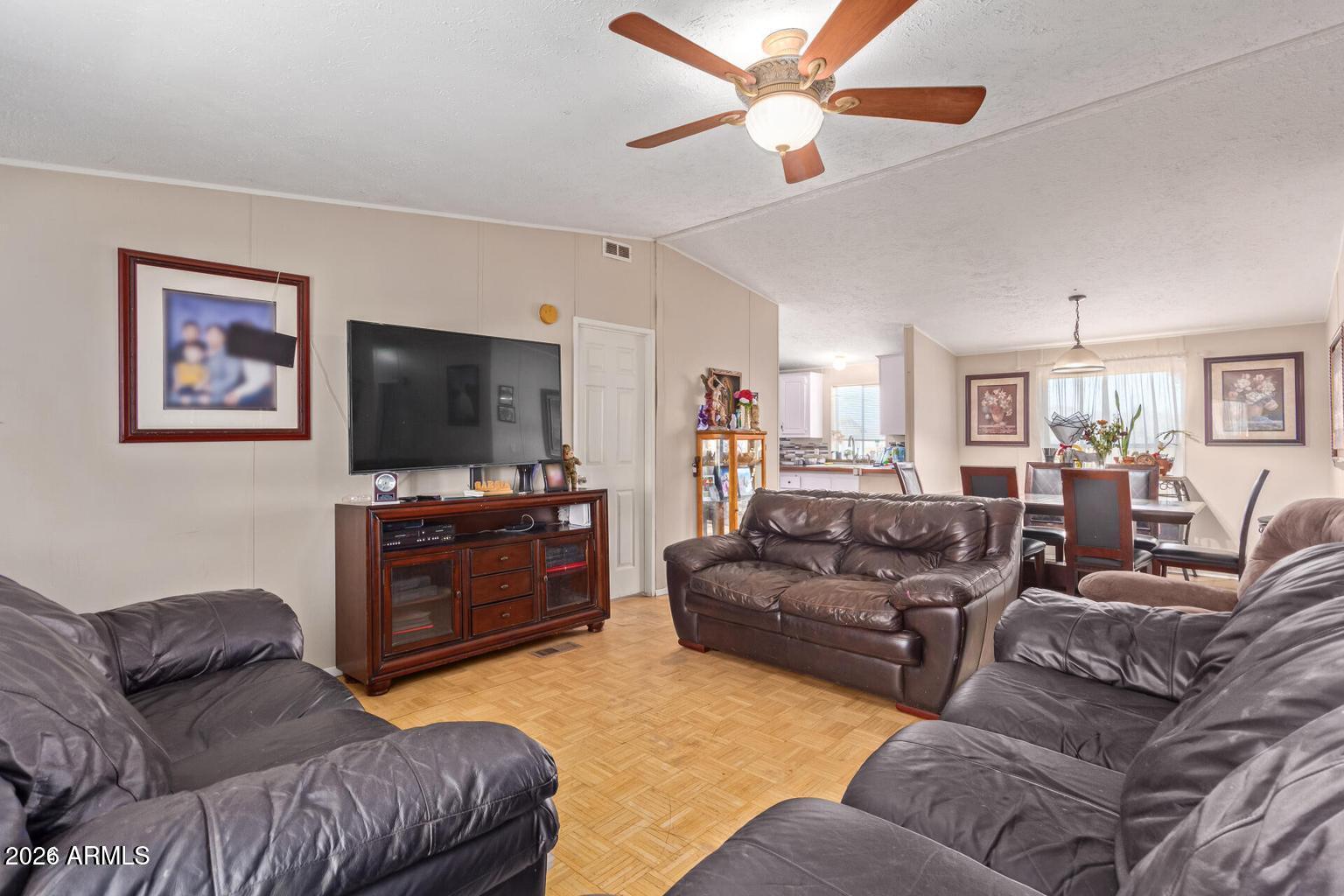 54702 West Farrell Road Maricopa, AZ 85139 - Photo 6 of 37
