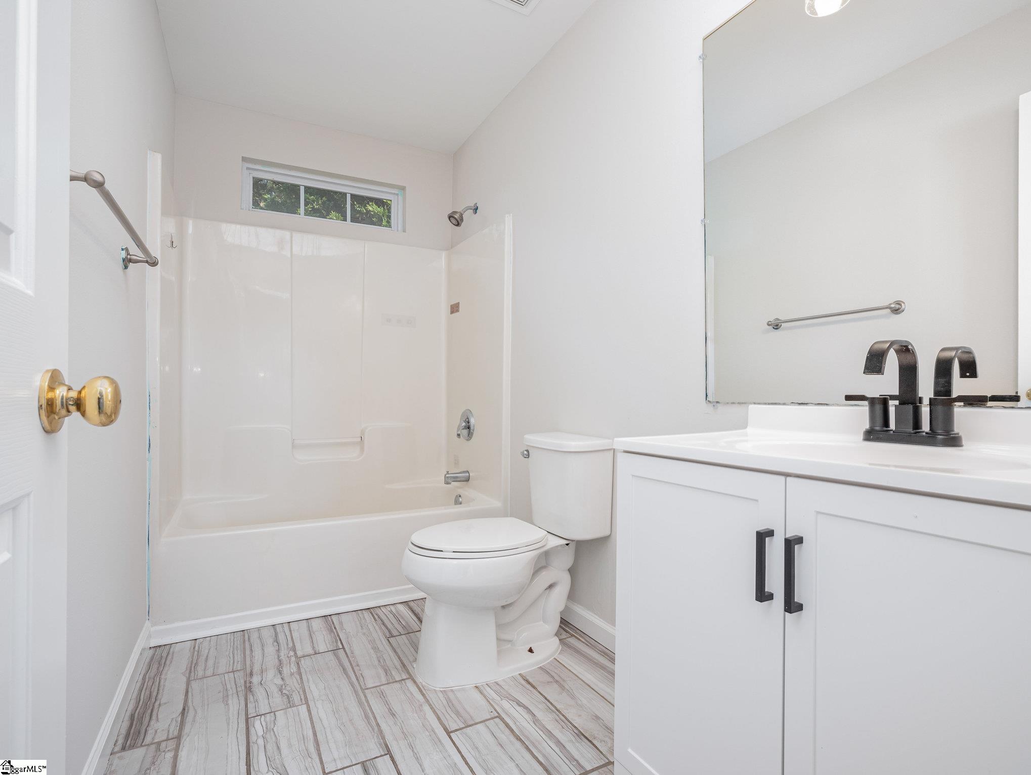 658 Hunters Lane Anderson, SC 29625 - Photo 11 of 22