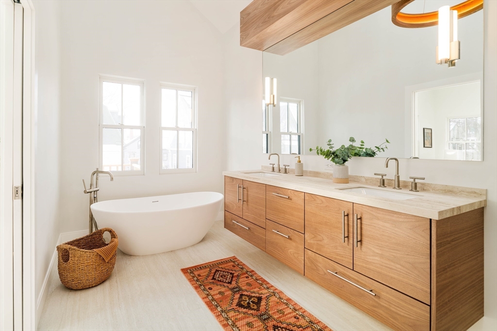 13 Goodman Road Cambridge, MA 02138 - Photo 20 of 40