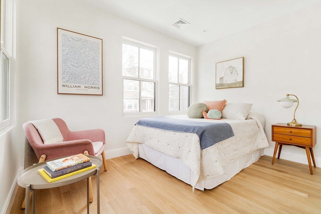 13 Goodman Road Cambridge, MA 02138 - Photo 24 of 40