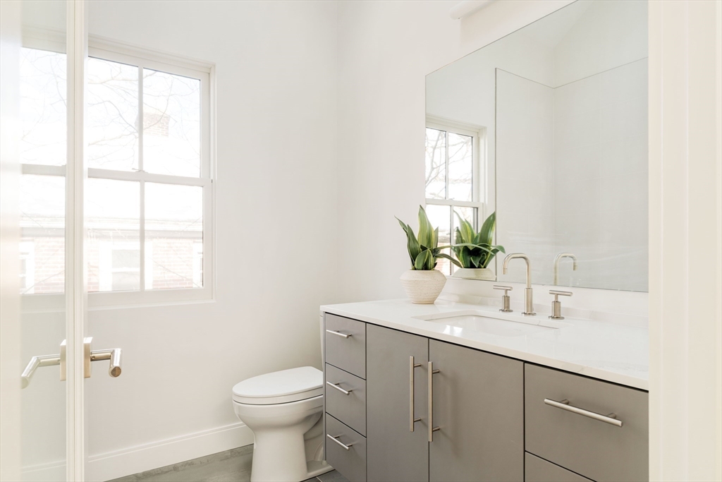 13 Goodman Road Cambridge, MA 02138 - Photo 25 of 40