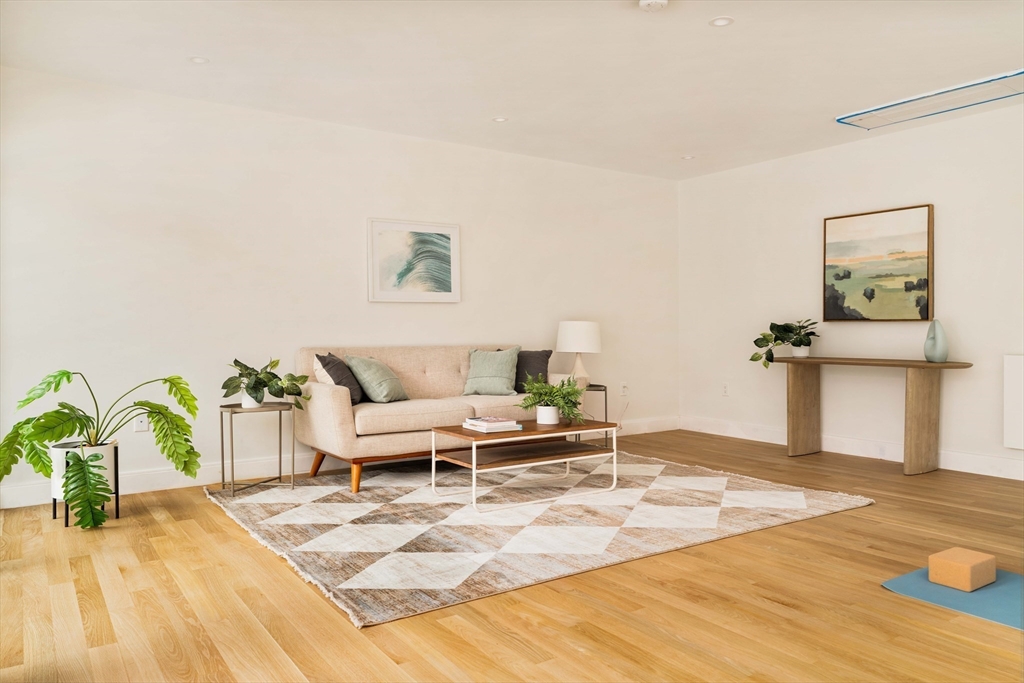 13 Goodman Road Cambridge, MA 02138 - Photo 39 of 40