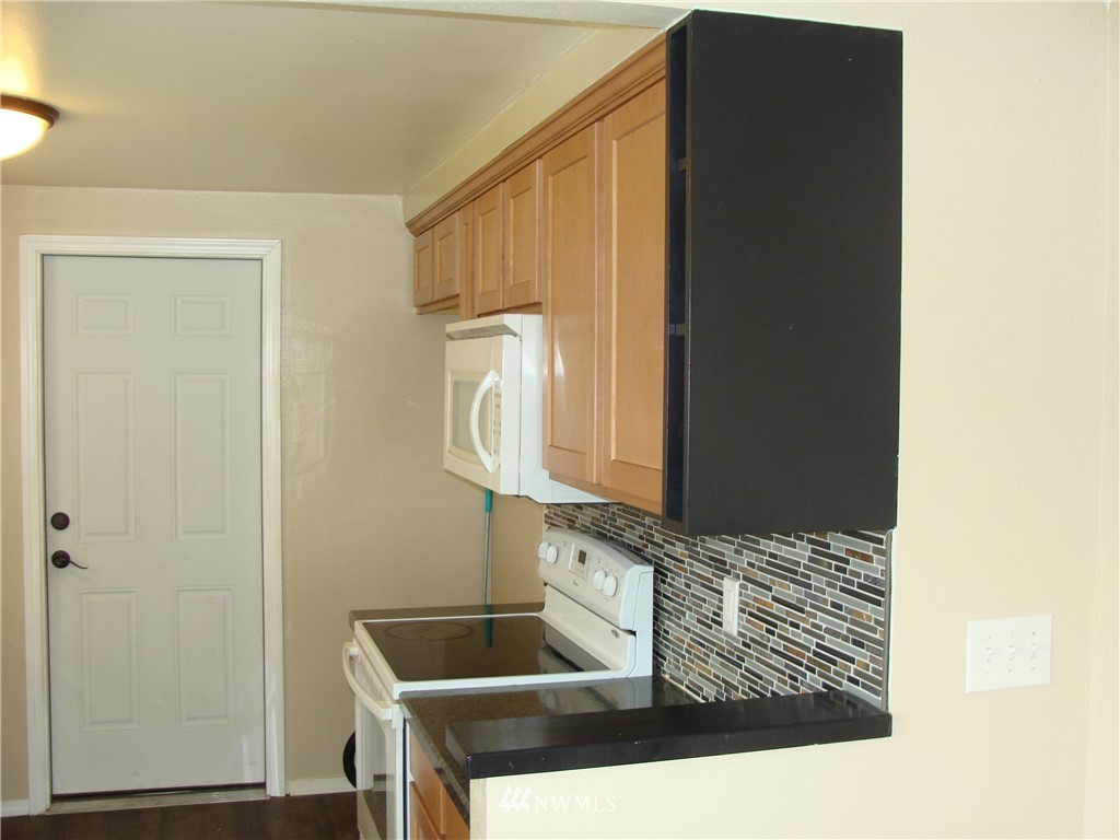 440 North Dale Road Moses Lake, WA 98837 - Photo 8 of 22 Gallery Image 8