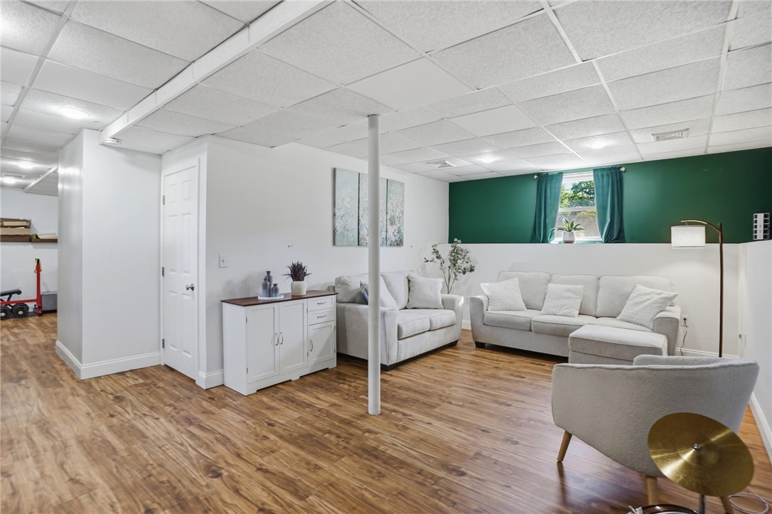 83 Holmes Road Warwick, RI 02888 - Photo 13 of 23
