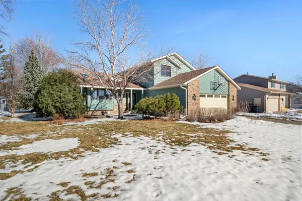 $450,000 | 4141 154th Court West, Rosemount, MN 55068