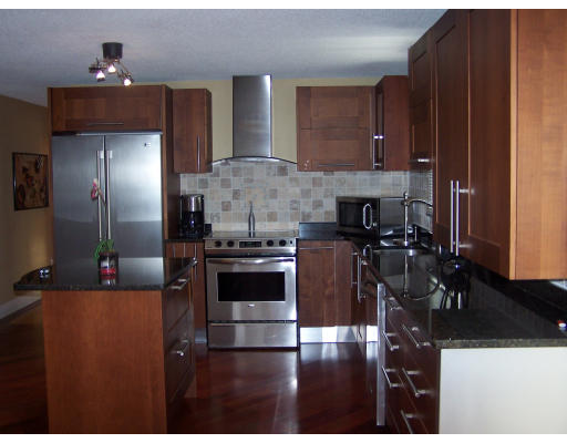 13 Kenney Road Middleton, MA 01949 - Photo 3 of 8 Gallery Image 3
