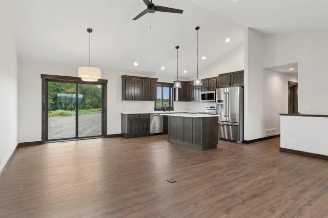 $429,900 | 1635 75th Avenue, Hammond, WI 54015