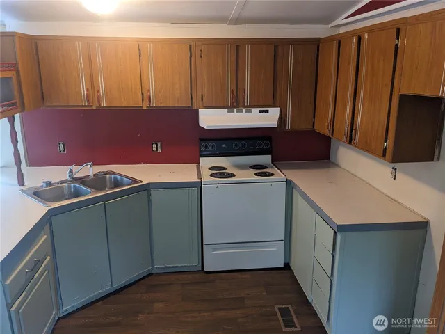 $200,000 | 46400 Baker Loop Road, Concrete, WA 98237