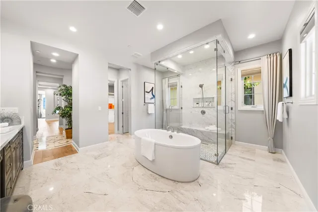 $6,728,000 | 212 Clear Falls, Irvine, CA 92602