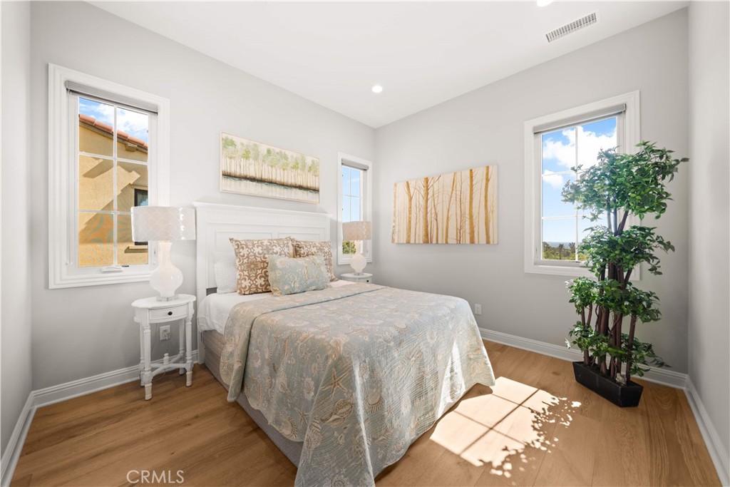 212 Clear Falls Irvine, CA 92602 - Photo 51 of 75