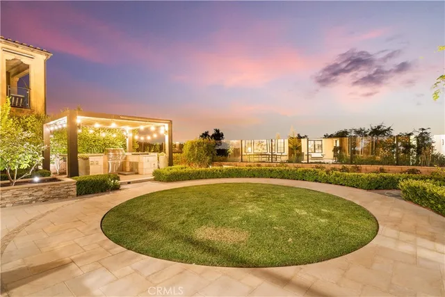 $6,728,000 | 212 Clear Falls, Irvine, CA 92602