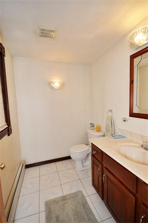 148 Island Road Lunenburg, MA 01462 - Photo 12 of 20