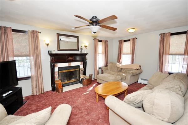 148 Island Road Lunenburg, MA 01462 - Photo 10 of 20