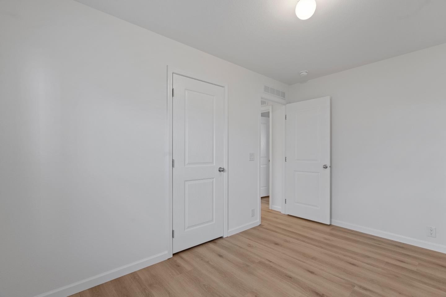 144 Holm Road, Unit 120 Watsonville, CA 95076 - Photo 20 of 25 a view of an empty room