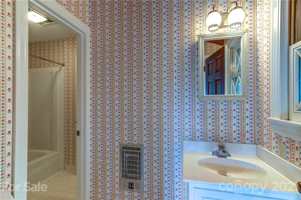 135 Hornbeam Road Boone, NC 28607 - Photo 25 of 32 Gallery Image 25