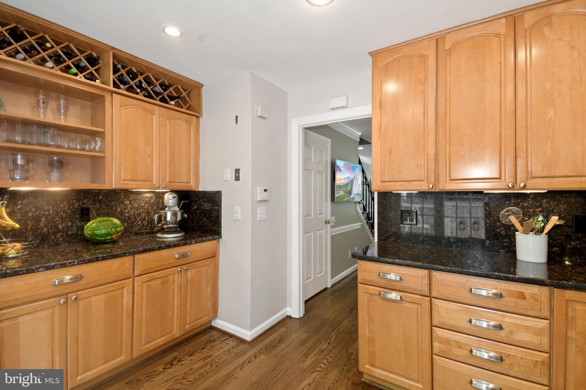 1203 Portner Road Alexandria, VA 22314 - Photo 13 of 40 Plenty of cabinet Space