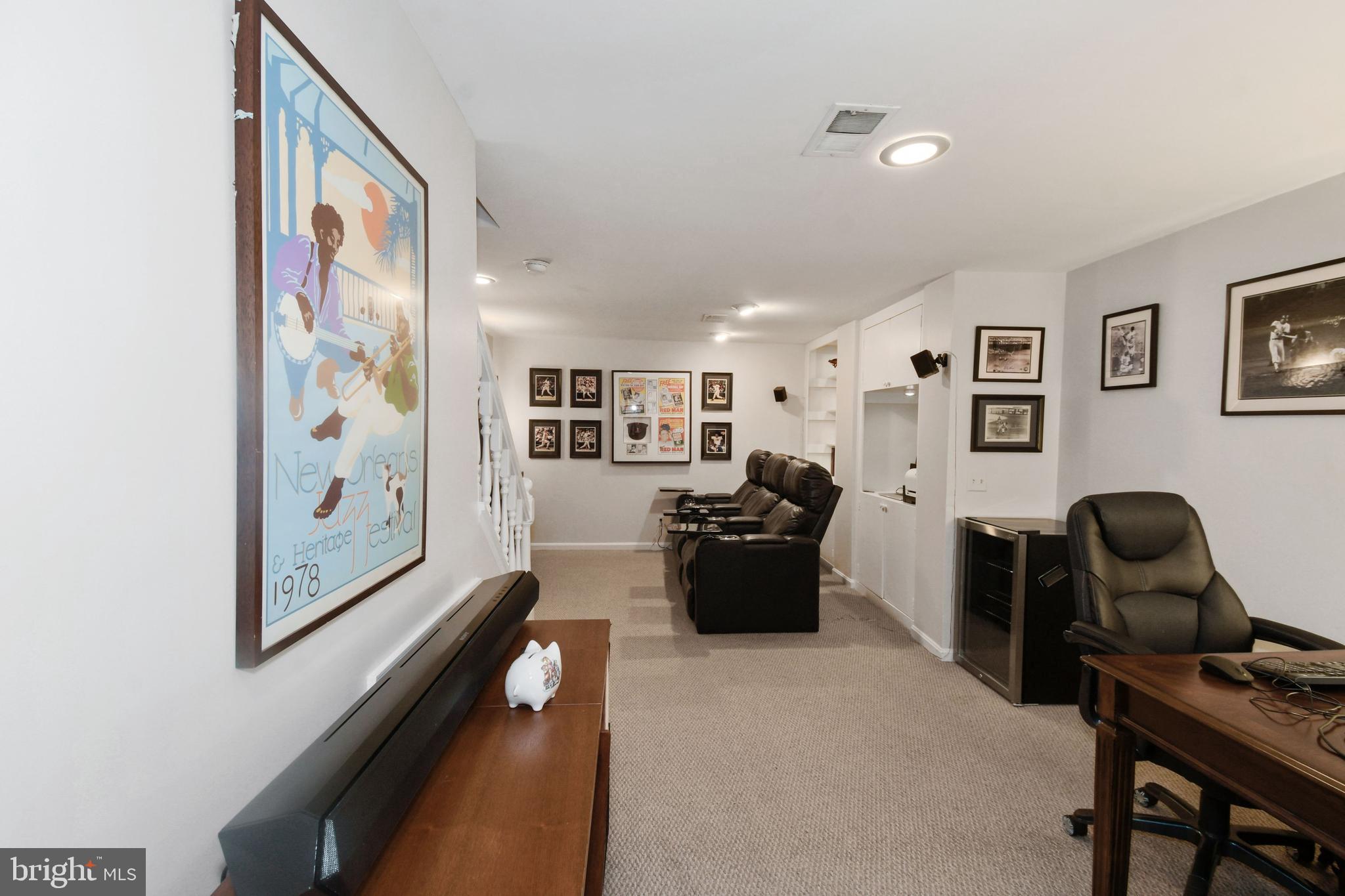 1203 Portner Road Alexandria, VA 22314 - Photo 34 of 40 Great for working from home