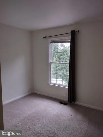 $2,400 | 10810 Campaign Court, Manassas, VA 20109