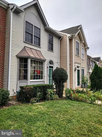 $2,400 | 10810 Campaign Court, Manassas, VA 20109