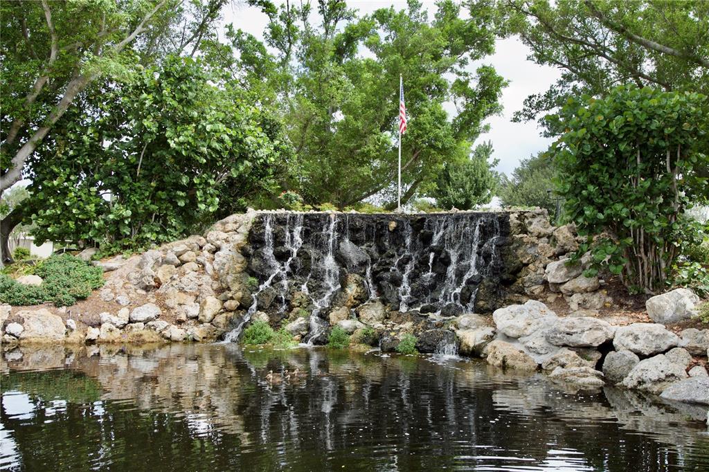 625 White Pine Tree Road, Unit 23 Venice, FL 34285 - Photo 34 of 41