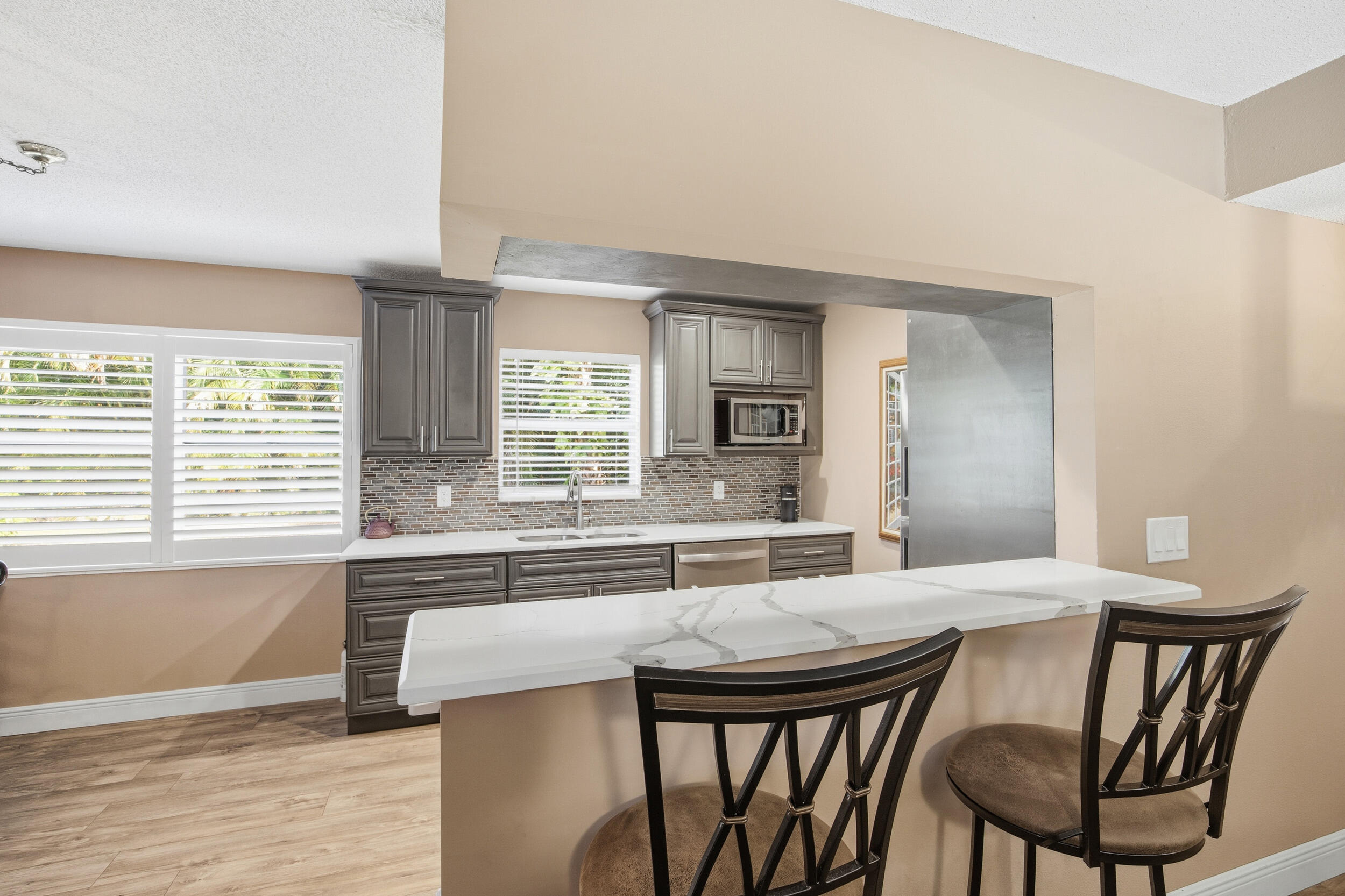 2929 Southeast Ocean Boulevard, Unit 1035 Stuart, FL 34996 - Photo 15 of 37 Kitchen