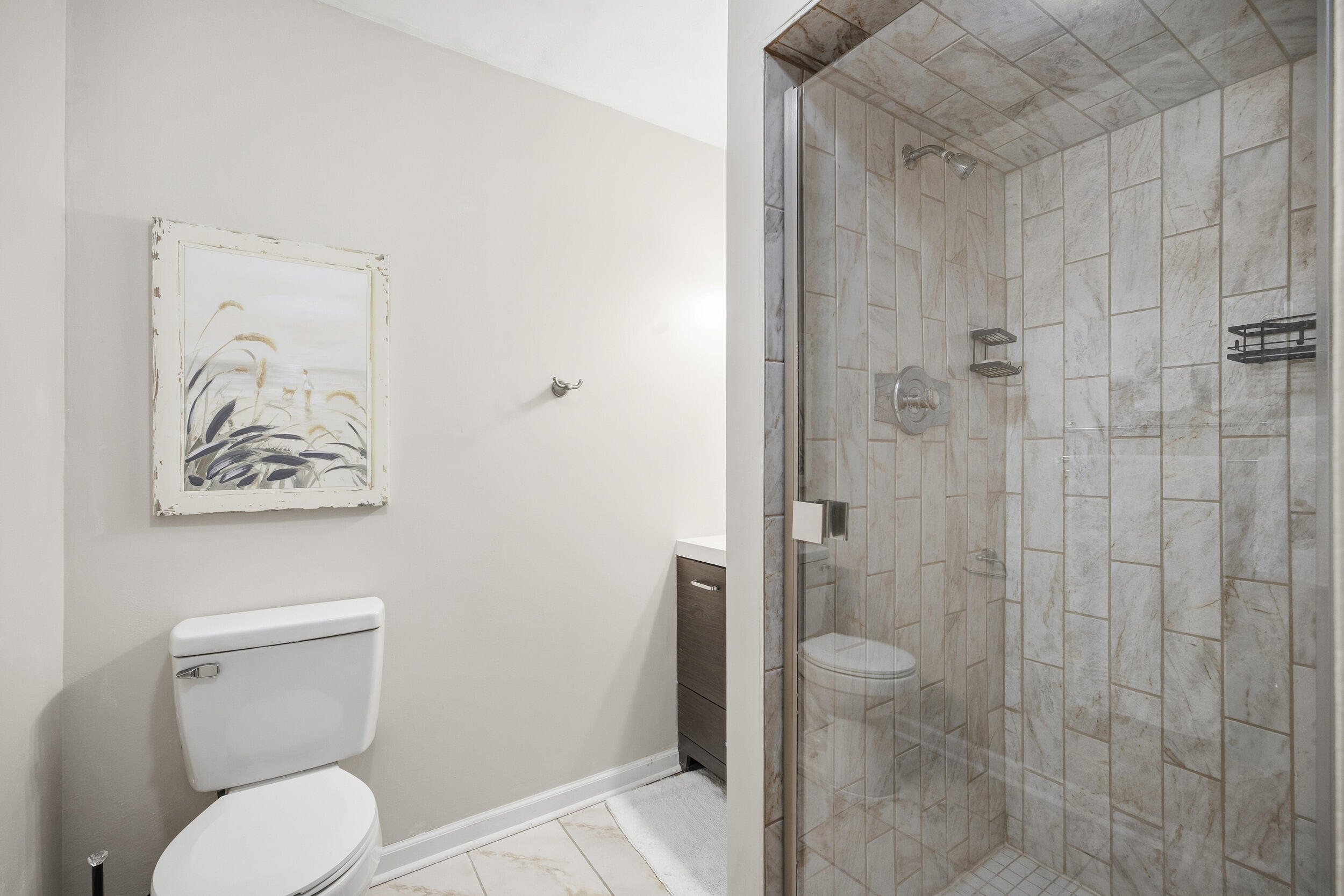 2929 Southeast Ocean Boulevard, Unit 1035 Stuart, FL 34996 - Photo 24 of 37 Master Bathroom