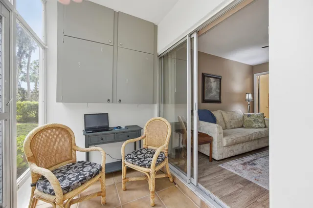 $158,000 | 2929 Southeast Ocean Boulevard, Unit 1035, Stuart, FL 34996