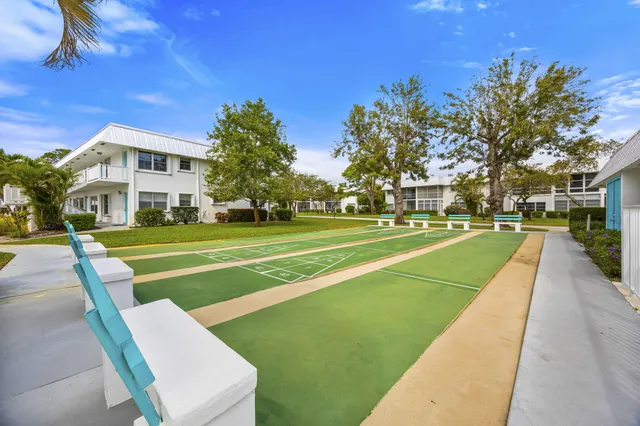 $158,000 | 2929 Southeast Ocean Boulevard, Unit 1035, Stuart, FL 34996