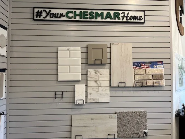 a view of a yard with a house