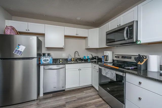 $225,000 | 306 Crestview Drive, Unit C, Summerville, SC 29485